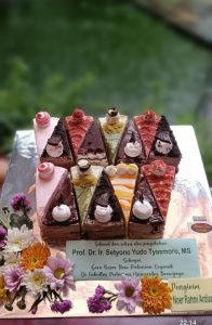 Kue Ultah Mille crepes Silvia n' Joe Chocolate Malang